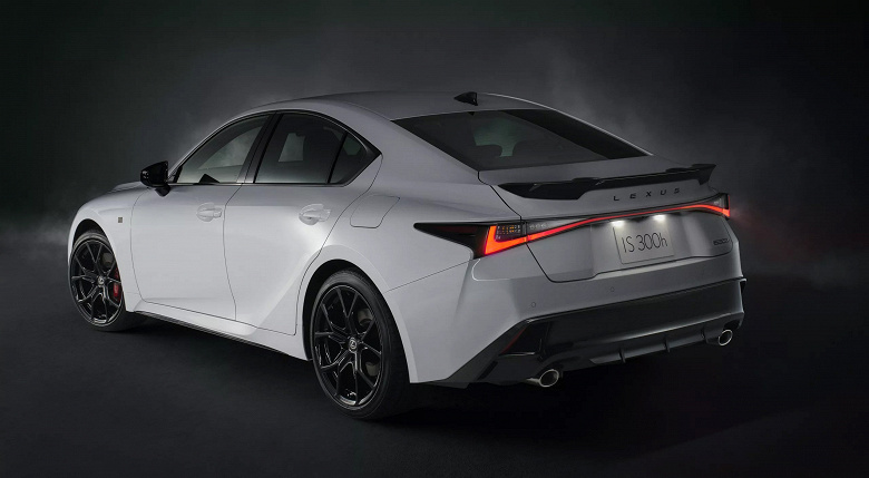 Представлен Lexus IS 2026